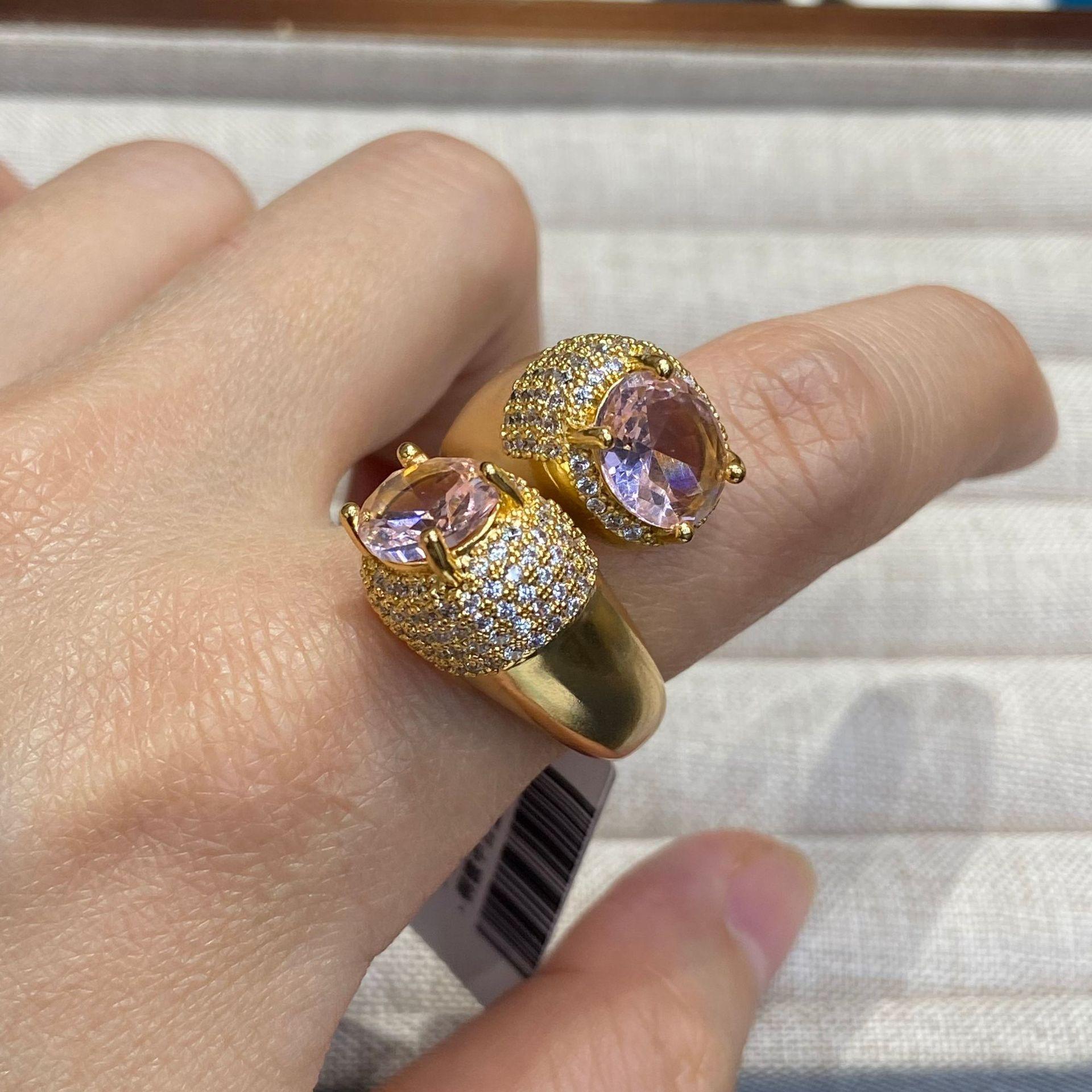 

Позолоченное разомкнутое кольцо с двумя концами, инкрустированное синими и розовыми стразами с бриллиантами, кольцо в стиле ретро.