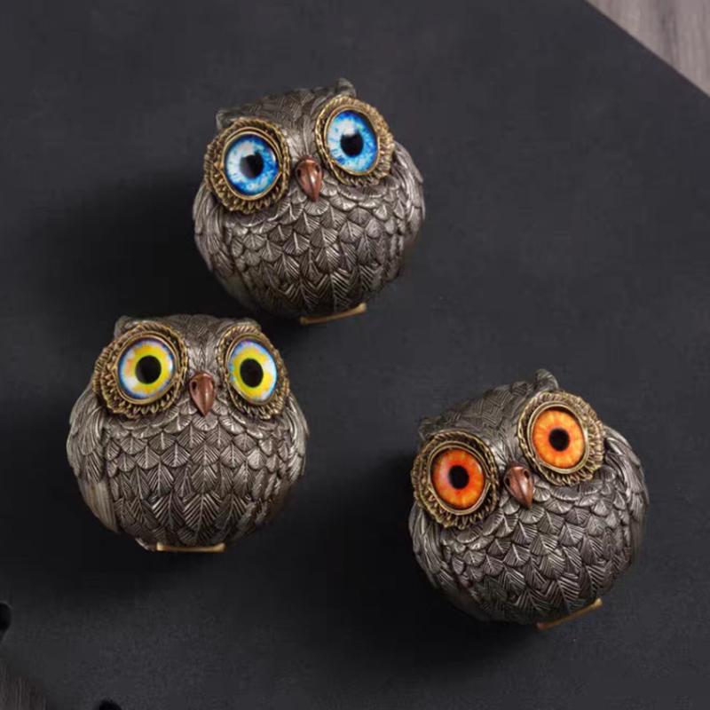 Adorable Christmas Owl Resin Ornament - Small Desktop Decor Ideal Xmas Gift for Home