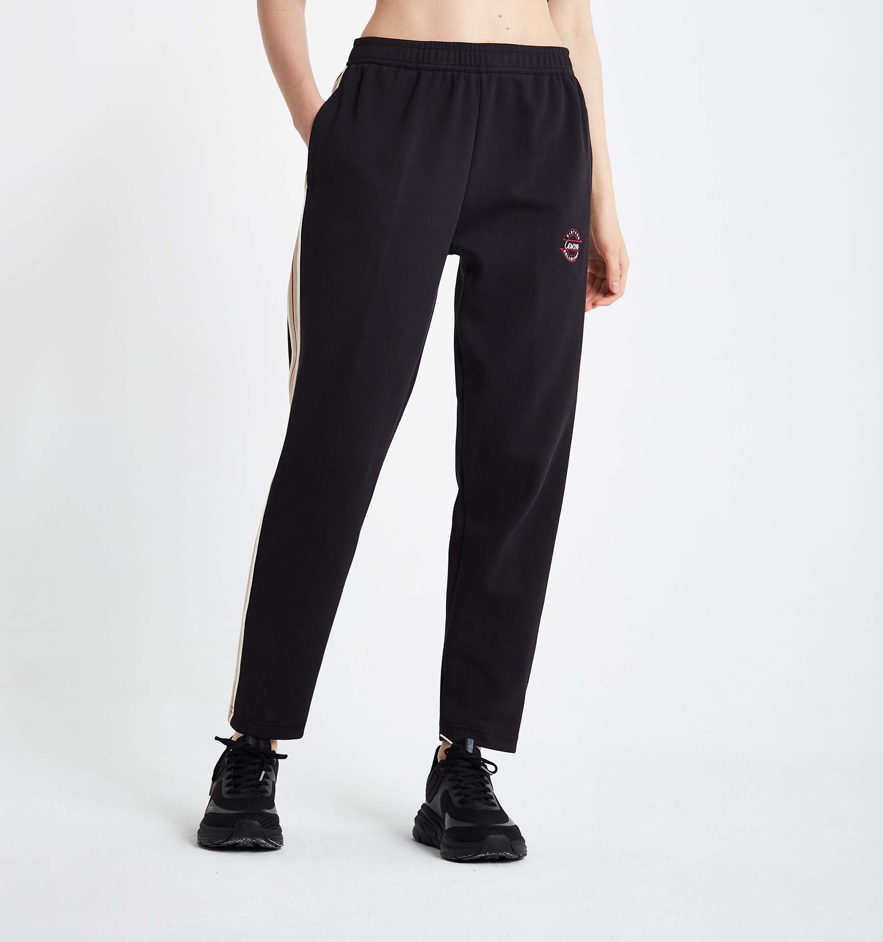 

Women s Sweatpants 24N-2122 XS чорний