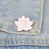 Buddhismus Weiße Lotosblume Emaille-Anstecker Florale Pflanzen-Anstecknadel Denim-Jacke Rucksack Revers-Anstecker Herren Damen Abzeichen Japanischer Schmuck Geschenk
