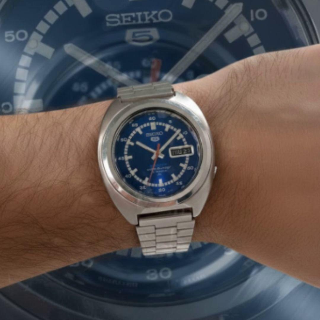 [Working Item/Vintage] SEIKO5 Sports 7019-7050 Watch Day Date Automatic Winding Manufacture date: April 1972