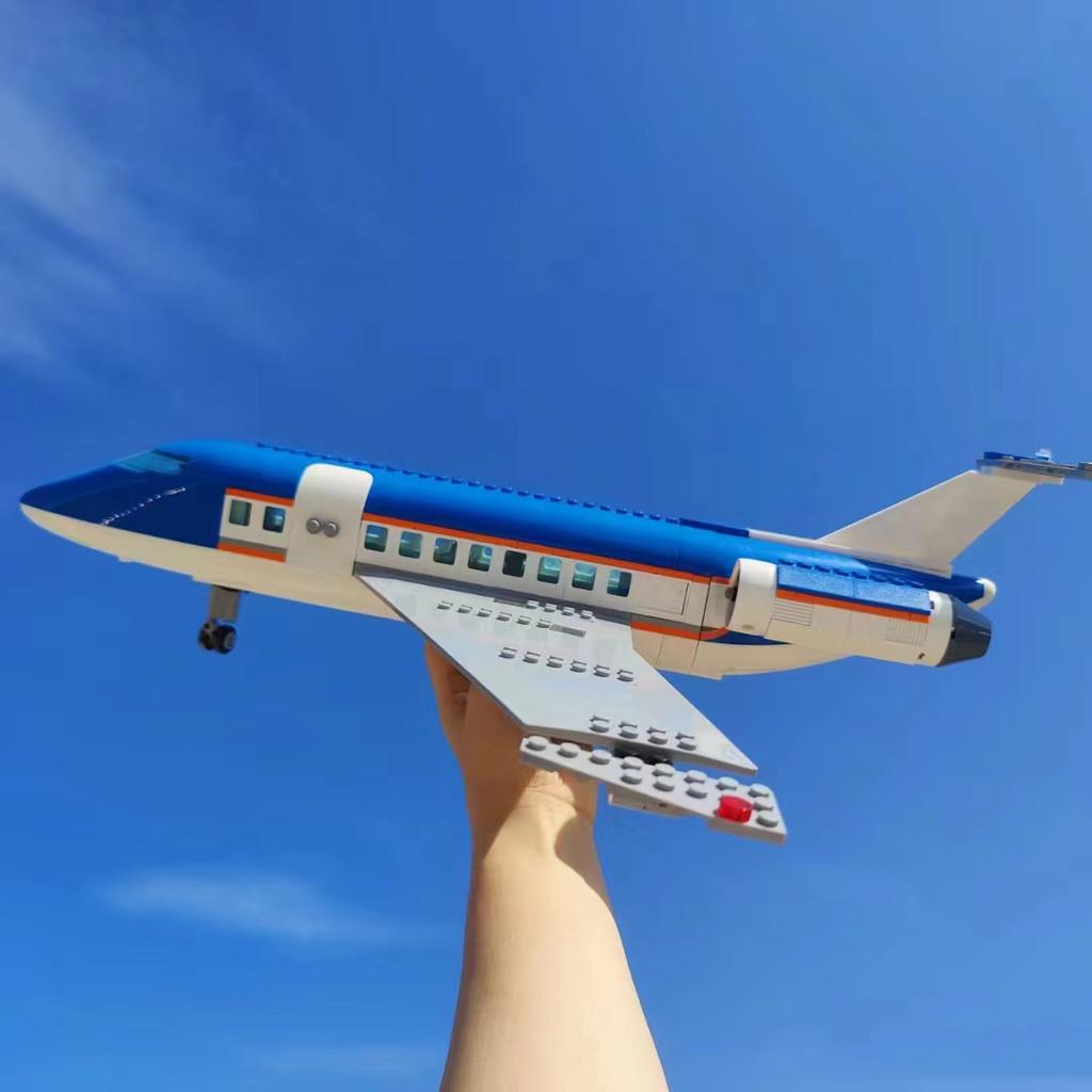 Airport Airplane Plane Station Building Blocks Internationa Model Enducational Brick Toy for Kid Gift