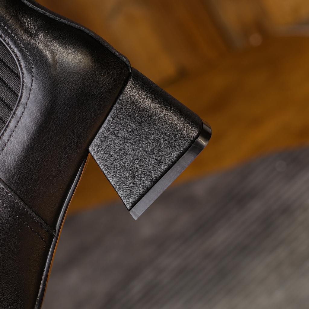 Fashion Kaky's New Square Head Genuine Leather Cowhide High Heel Large Size Women's Boots Short Boots Fashion Boots