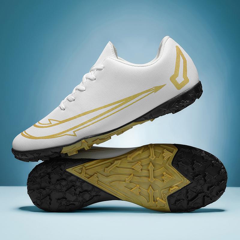 Students low-top broken nails children's football shoes men's professional sports training shoes low-top youth sports shoes