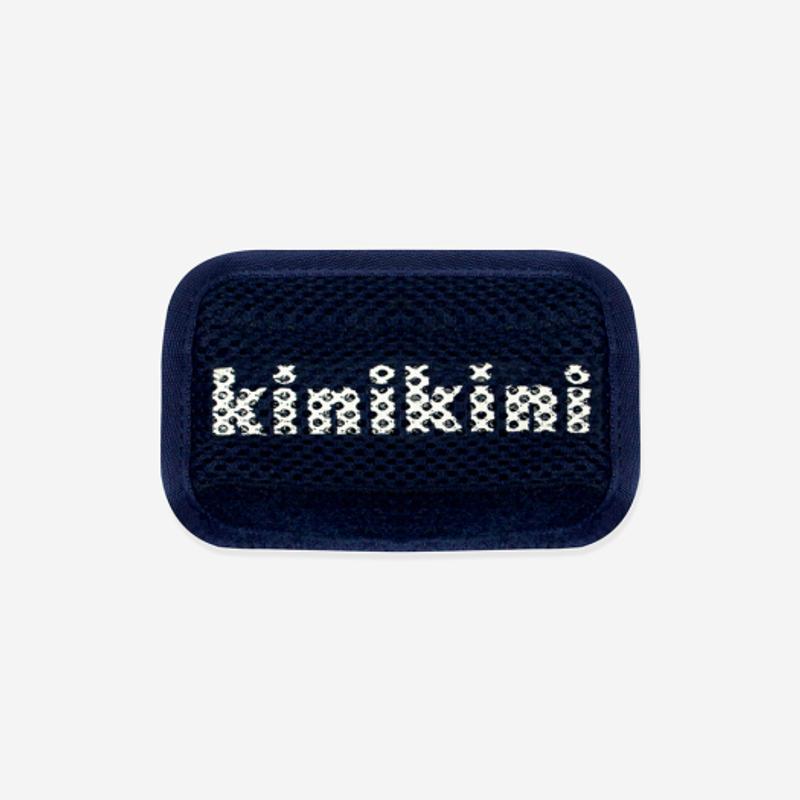 KINIKINI SIGNATURE LOGO MESH HANDLE