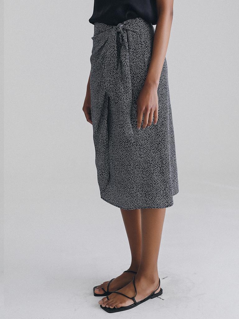 Stay With Me Drape Wrap Skirt (Pattern Navy)