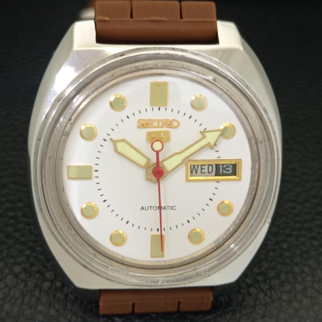 JAPAN VINTAGE SEIKO 5 AUTOMATIC 6119C MENS SILVER COLOR DIAL WATCH a702319-5 R124-a702319