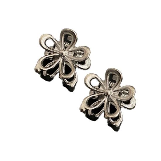 

2Pcs Girl Hairpins Hollow Flower Heart Ribbon Shape Hair Clips Multiple Styling Designs Alloy Texture Hair Accessories B