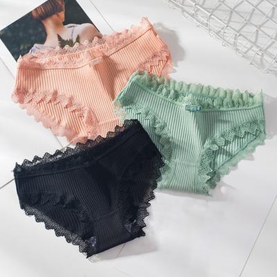 Mid-rise Slips Dunne Ademende Kant Decor Ondergoed voor Binnenkleding
