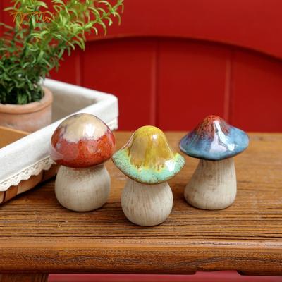 Ceramic Mushroom Outdoor Garden Balcony Flower Pot Lawn Decor Garden Figurines Home Decoration Room Decoration