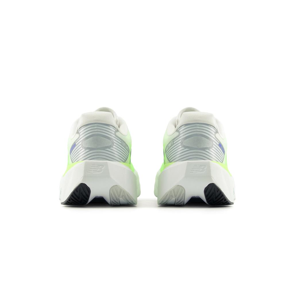 New Balance FuelCell Rebel v5 Afterglow Deep End Damen Sneaker Grün WFCX513