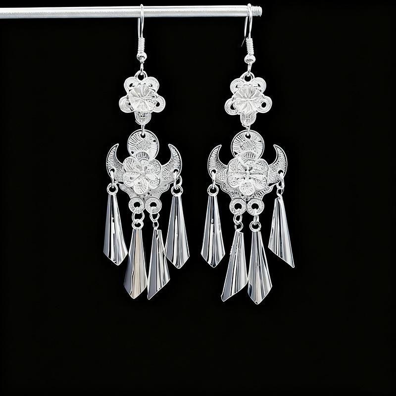 Ethnic style earrings Alloy silver-plated Miao ethnic minority Dong Yi earrings Earrings