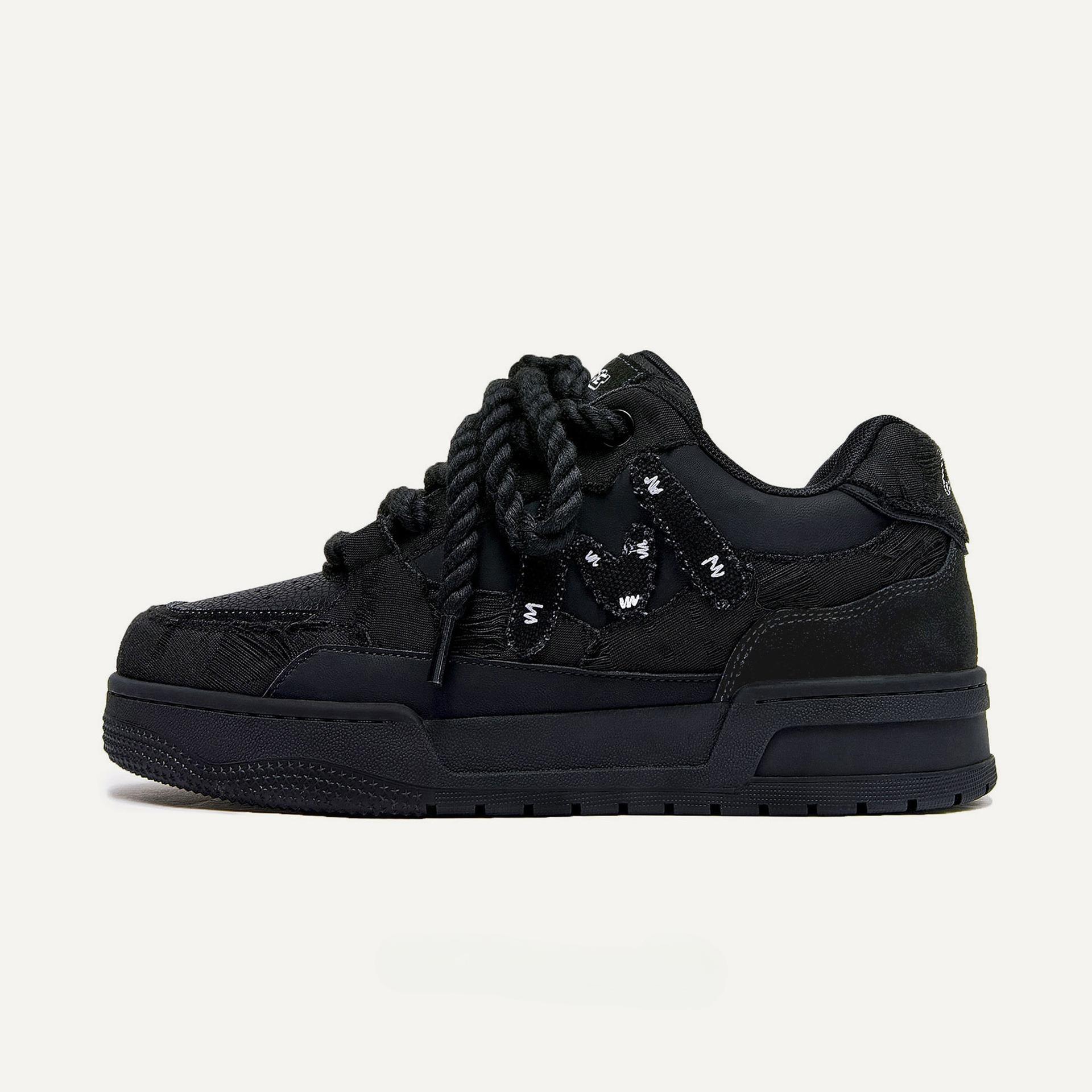 Niche New Shoes: Low-top Sneakers, Women`s