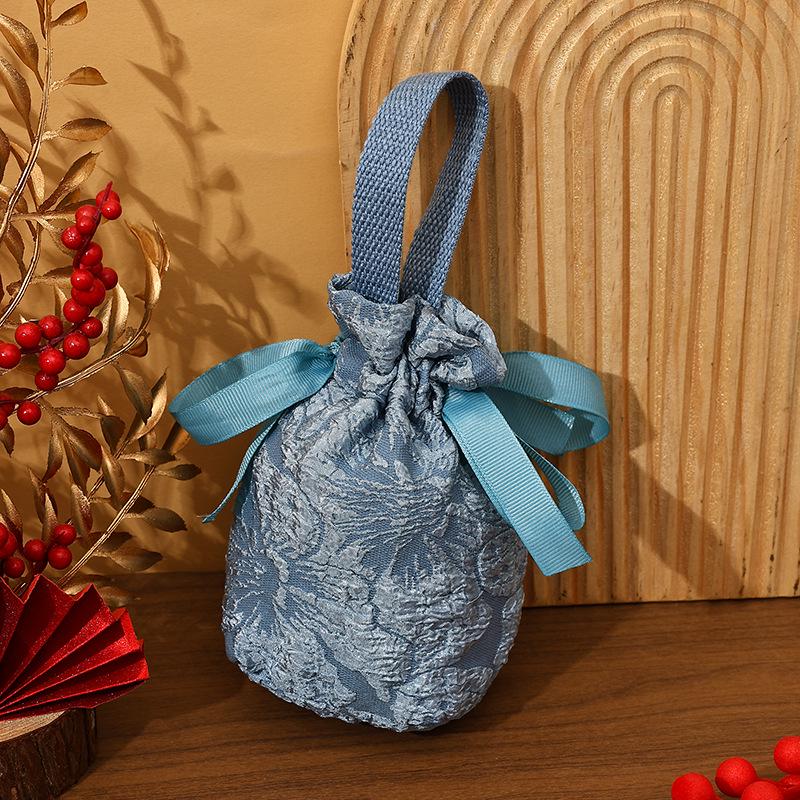 Elegant Handheld Wedding Candy Gift Boxes and Bags for Guests