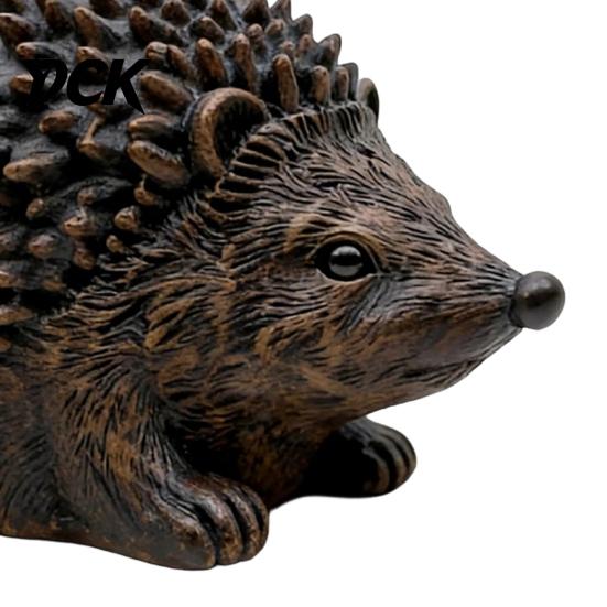 Outdoor Hidden Key Hider Resin Hedgehog Statue Storage Ornament, Waterproof Box for Holder Outdoors Garden, Realistic Animal Figurine Indoor Landscape