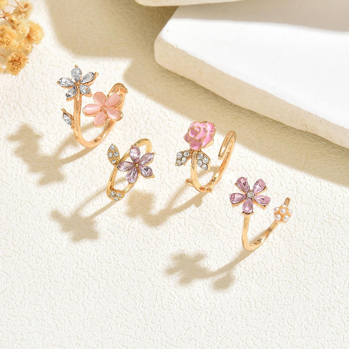

4Pcs Romantic Flower Ring Set Rose Enamel Crystal Imitation Pearl Open Stackable Rings For Women Spring/Summer Party Daily Wear
