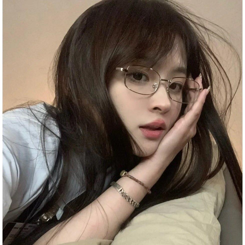 Y2K Harajuku Ochelari cu rame pătrate mici Ochelari de vedere retro din metal pentru femei Ochelari de lectură clari Ochelari cu blocare a luminii albastre