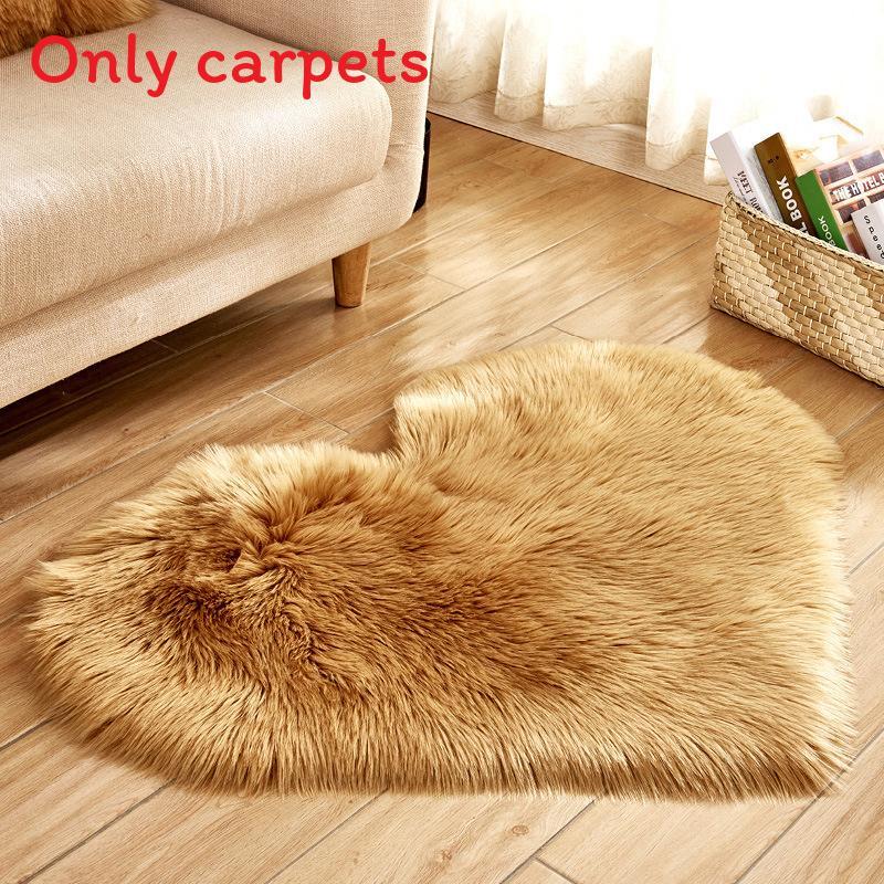 Simple Heartshaped Silk Plush Rug With Soft Texture For Living Room And Bedroom Decor