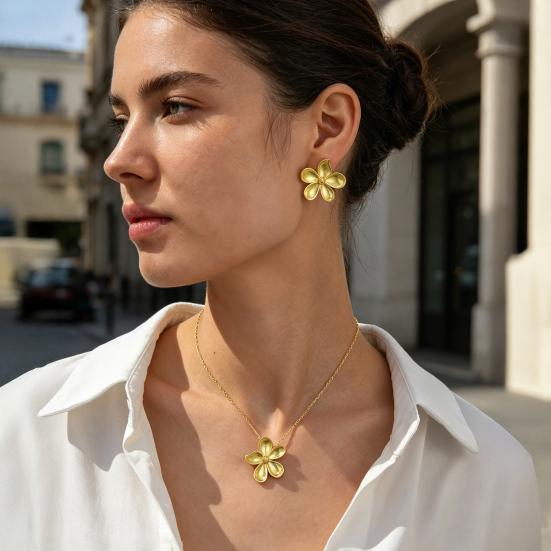 Set di Collana e Orecchini 2 Pezzi/Set Design a Fiore Tridimensionale Collana Girocollo a Lunghezza Regolabile Orecchini a Bottone Set di Gioielli