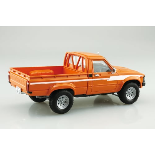 Aoshima Bunka Kyozai (AOSHIMA) The Tuned Car 1/24 RN30 Hilux Lift-Up Custom '78 (Toyota) Plastic Model