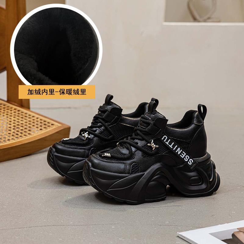 

Daddy shoes women s 2025 autumn and winter new sports and leisure shoes small man thick sole inner height increase women s shoes small white tide 39