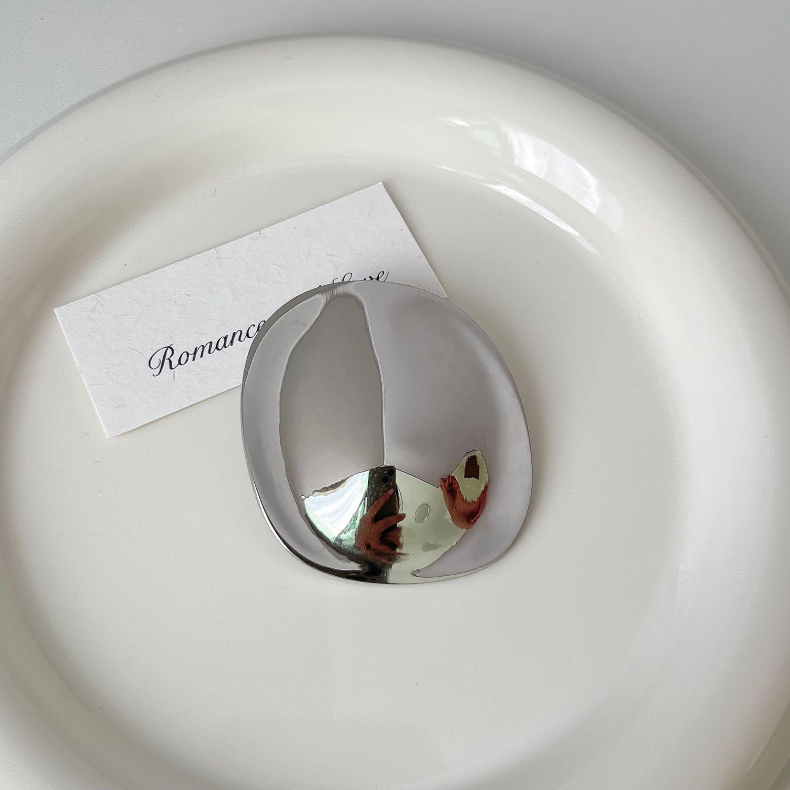 

Роскошная коллекция брошей из нержавеющей стали: Элегантный, прочный, не выцветает