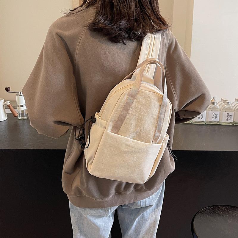 One Shoulder Crossbody Dual Purpose Bag for Women New Lightweight Travel Chest Bag Commuting Cloth Bag Shopping Backpack