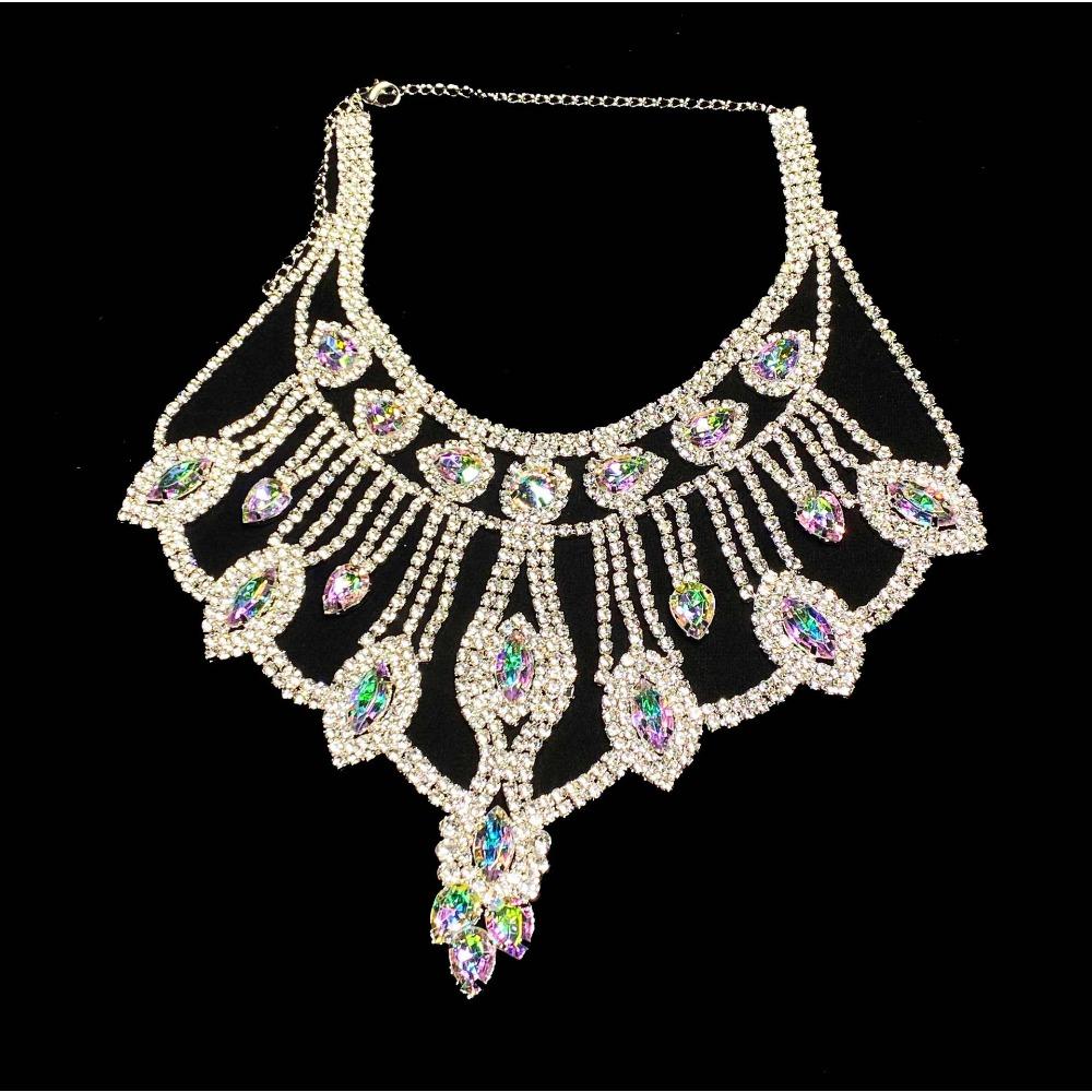 European and American Hot Selling Fashion Women Exquisite Shiny AB Colored Big Gemstone Necklace Luxury Exaggerated Rhinestone Necklace