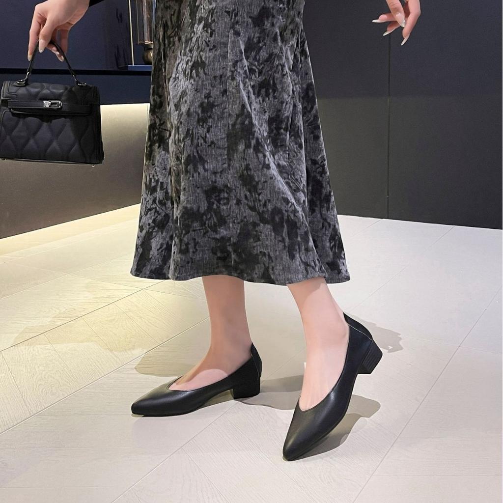 Leather 3.5cm Thick Heel Medium Heel Single Shoes Women's New Not Tired Feet Professional Work Grandma Shoes Popular Small Heel Women's Shoes