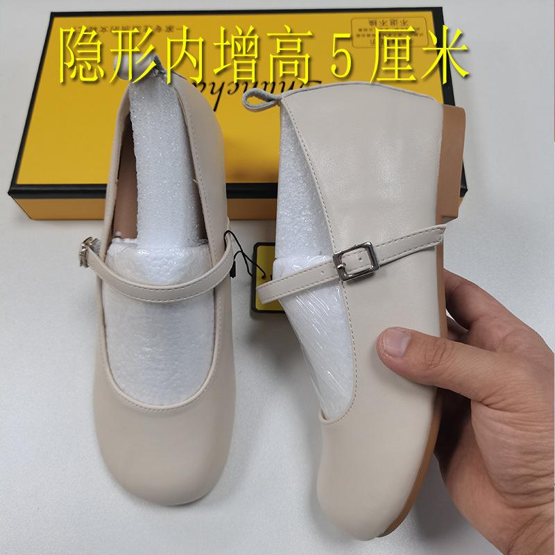 

Туфли Мэри Джейн на небольшой внутренней платформе, женские новые 3233, женская обувь маленького размера 39 серебряный