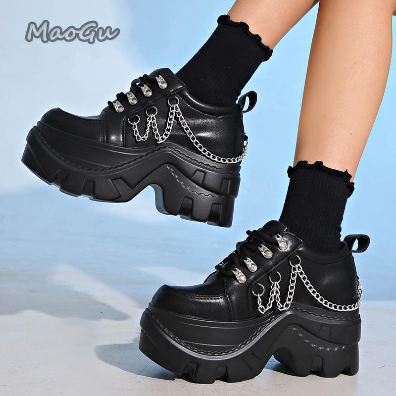 Fashion Gothic Punk Chunky Sneakers for Women PU Black Chain Decor Platform Casual Shoes Woman Thick Sole Non Slip Sneakers Size 35-42