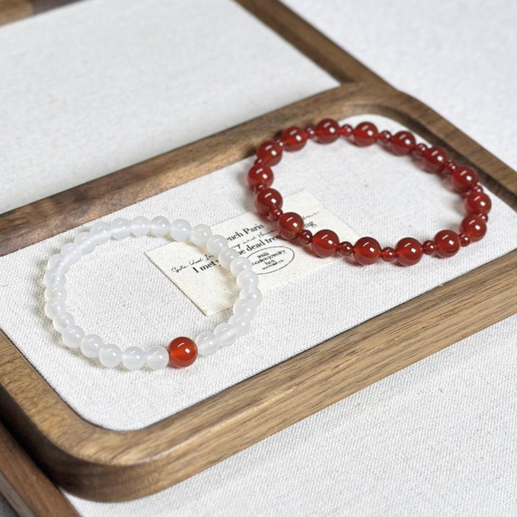 Celebrity Style Red Agate Beaded Bracelet for Women - Niche Design, Light Luxury, Simple, Versatile, Best Friend Jewelry