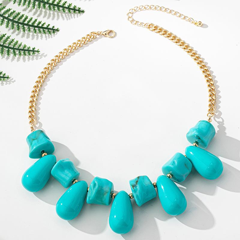 

Модне кольє для жіночих ювелірних виробів синій