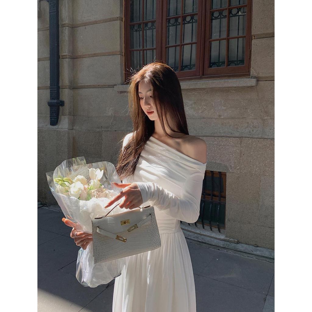 2023 Luxury One-Shoulder White Long-Sleeve Autumn Dress for Women