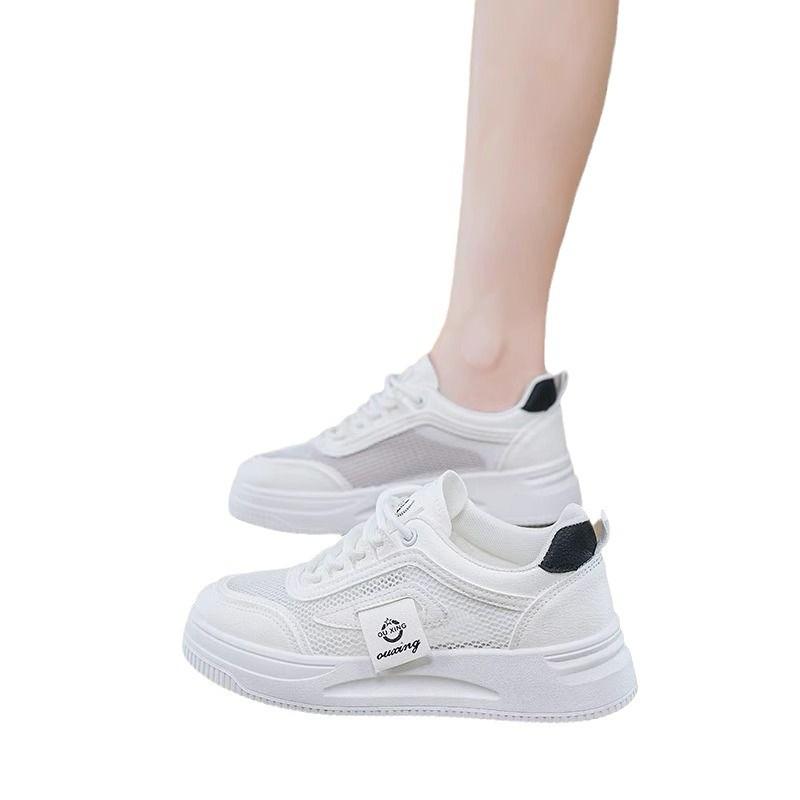 Białe buty na platformie z siateczki damskie 2025 nowe wiosna i lato buty tatusia damskie wersja koreańska oddychające wszechstronne casual modne sportowe