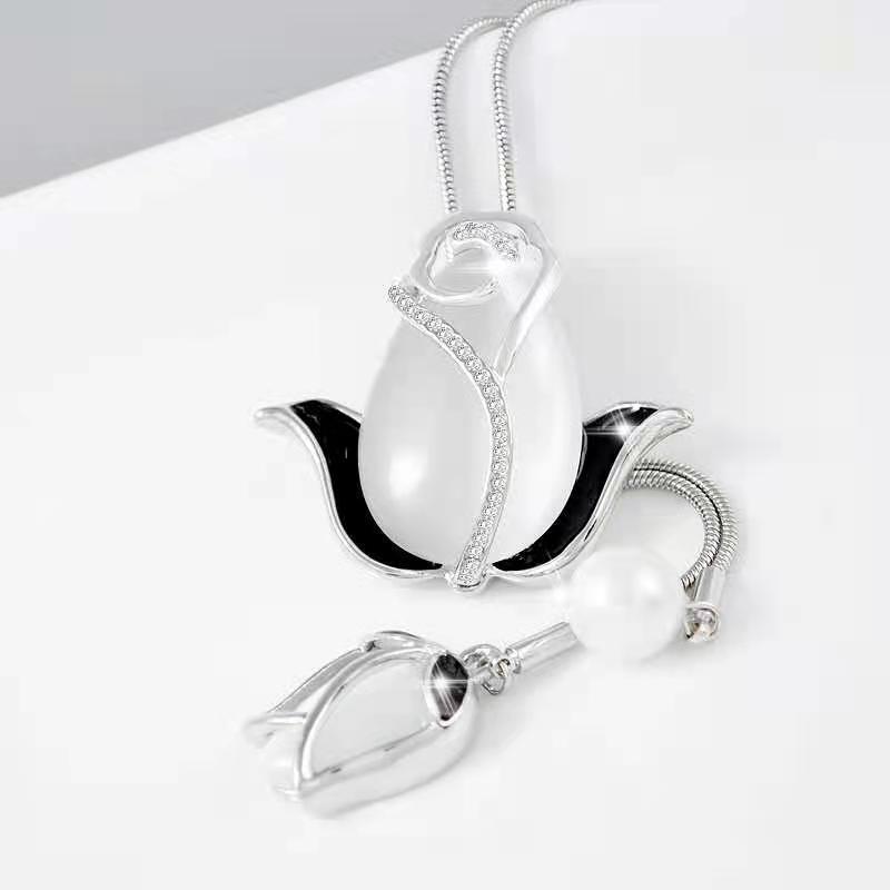 Women's Zodiac Ox Long Sweater Necklace - High-End Fashion Pendant