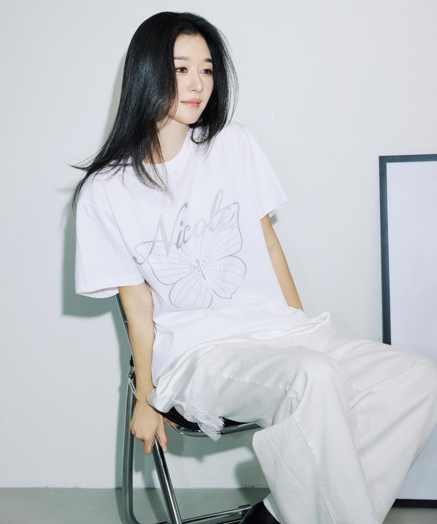 Nigaennikol Nicole Butterfly Sleeve Top_White Silver