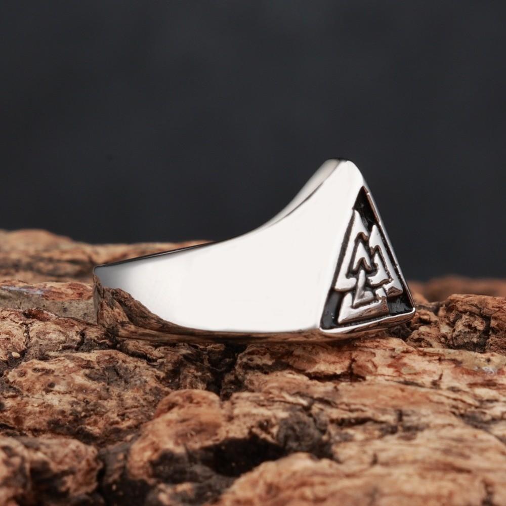 Finger Jewelry Triangle Symbol Signet Ring Vintage Rune Protector Amulet Ring Role-Play