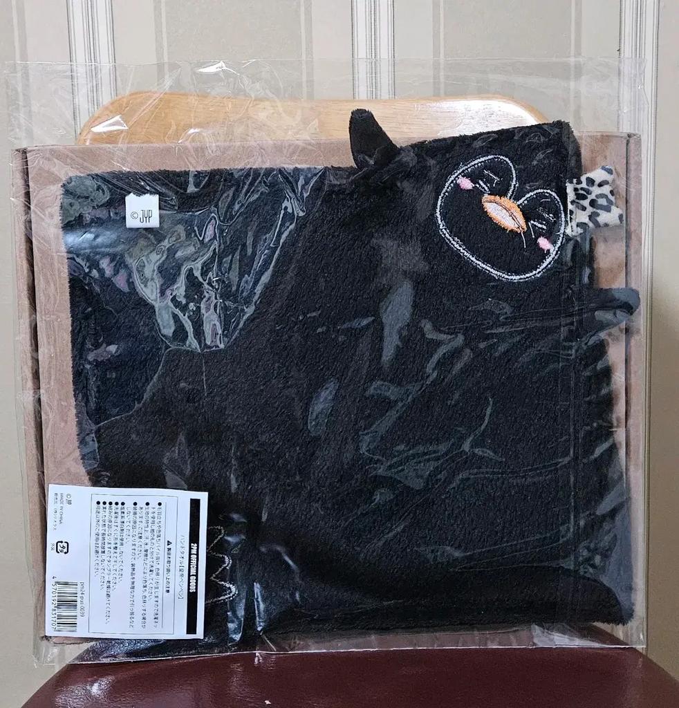 Lee Junho Penguin Hand Towel (Ball Good Japan)