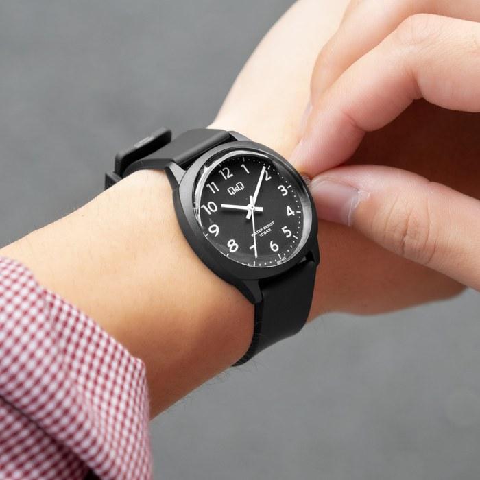 [Citizen Q&Q] Watch V52A-500VK (Black) 10 ATM Water Resistant, Analog, Lightweight, Simple Design, Urethane Band