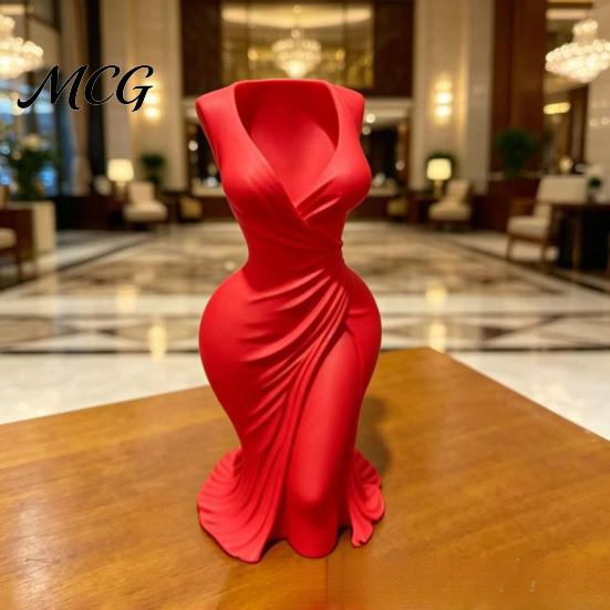 Dual-purpose Vase 3D Printed Elegant Dress-Style Vase, Dual-Purpose Tabletop Decor with Flowing Pleated Skirt, Decorative Ornament Stylish Evening