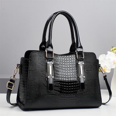 New Fashion Splicing Large Capacity Shoulder Bag Crocodile Pattern Embossed Trend All Matching Handbag Light Luxury Women's Bag