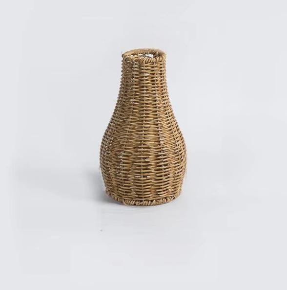 Handmade Eco-Friendly Art Deco Wooden Tabletop Vase Durable Natural Material for Home Wedding Decor Modern Design Customized