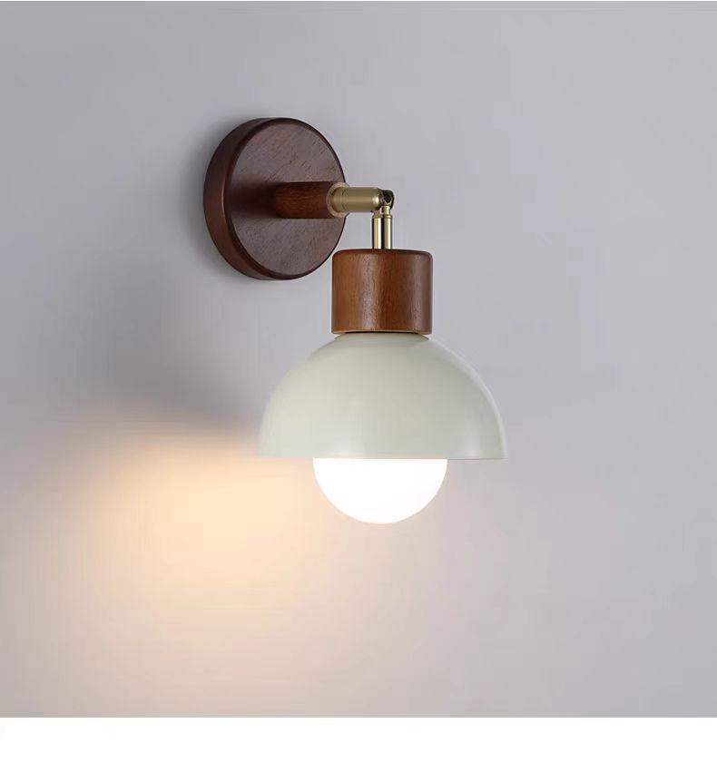 Französische Creme Retro Drehbare Wandleuchte – Massivholz, Augenschonendes Licht für Schlafzimmer & Flur