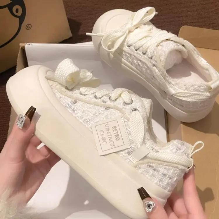 

Мода 2024 года, женская парусиновая обувь на платформе, кроссовки, удобная повседневная обувь на шнуровке, женская мода, универсальная спортивная вулканизированная обувь 35 бежевый