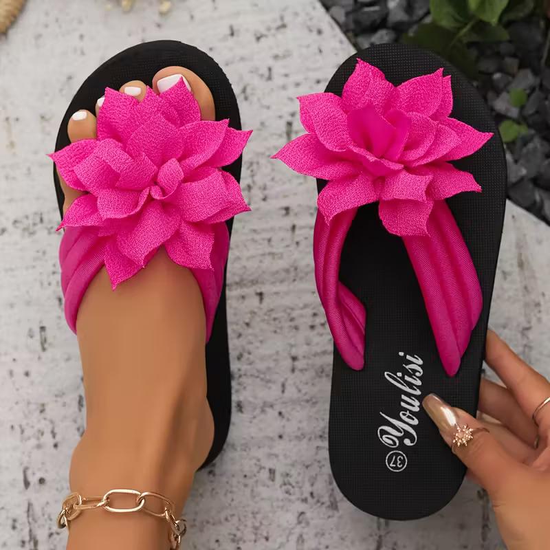 Flip-flops for Women, Large-sized Flower-shaped Flat Women's Flip-flops, New Summer Sandals