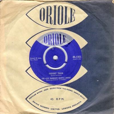 Disc de 7 inch CHAS MCDEVITT SKIFFLE GROUP - Freight Train 451352 Oriole 1957 UK Pop Folosit