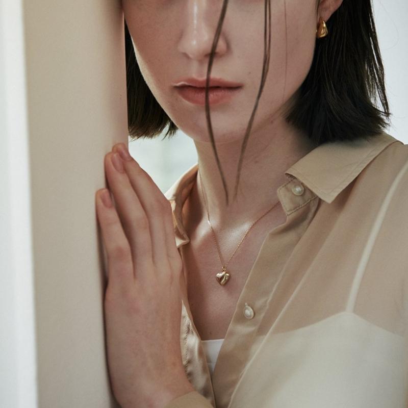 VERTE Full Heart Necklace  12mm  Gold    Un.silver.165