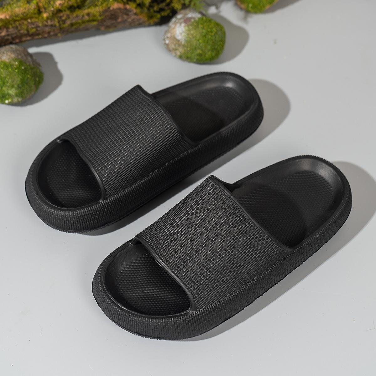 

Мужские удобные тапочки одноразовые формованные нескользящие износостойкие домашние домашние повседневные тапочки для прогулок 40-41 чёрный
