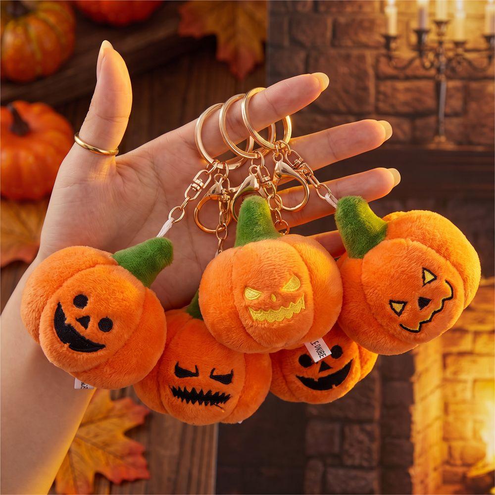 Hanging Pumpkin Plush Keychain Cartoon Plush Doll Keychain Cute Backpack Charm Women